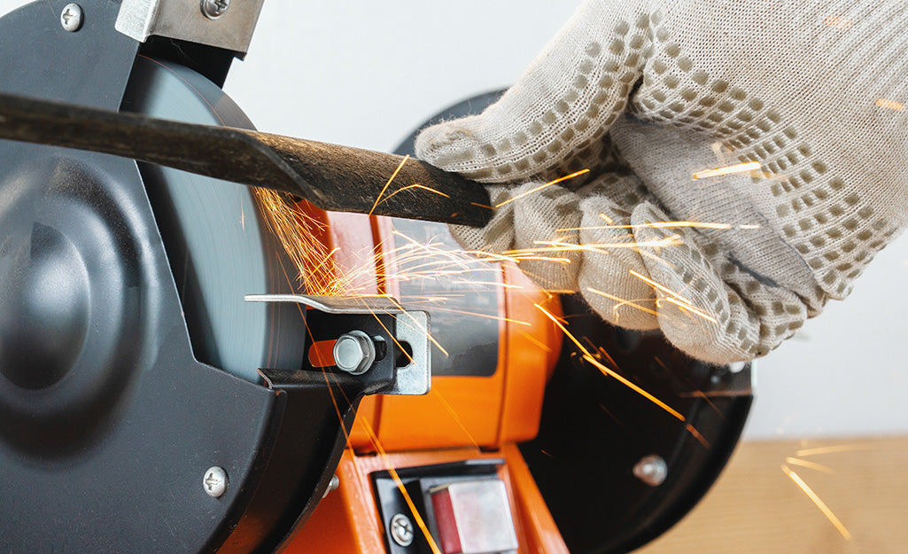 How to Sharpen a Lawn Mower Blade: Step-by-Step Guide